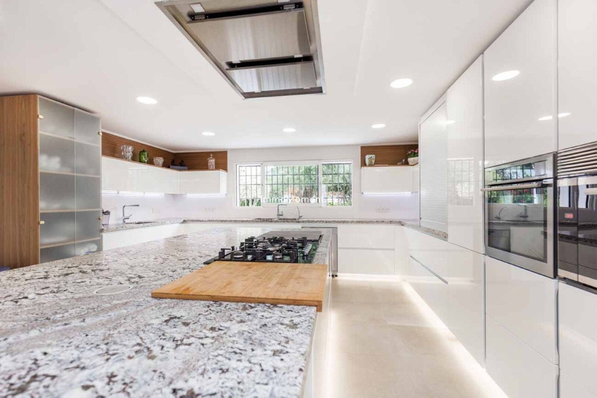 Wiederverkauf - Villa - Marbella - Río Real