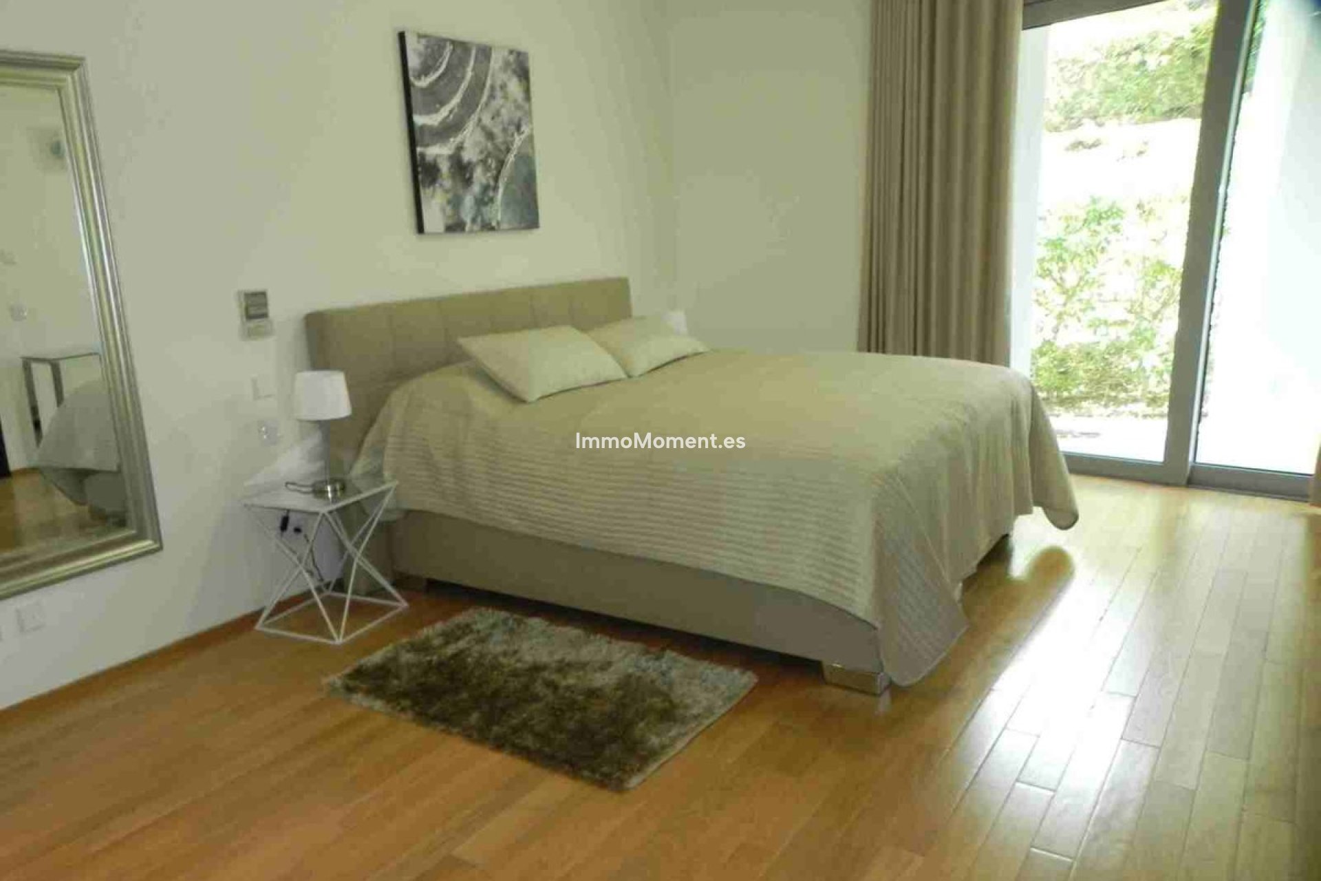 Wiederverkauf - Villa - Marbella - Sierra Blanca