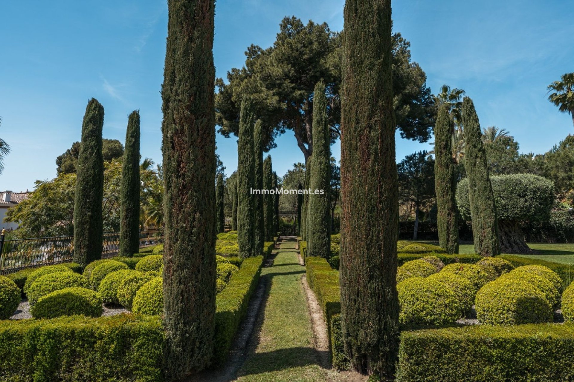 Wiederverkauf - Villa - Marbella - Sierra Blanca