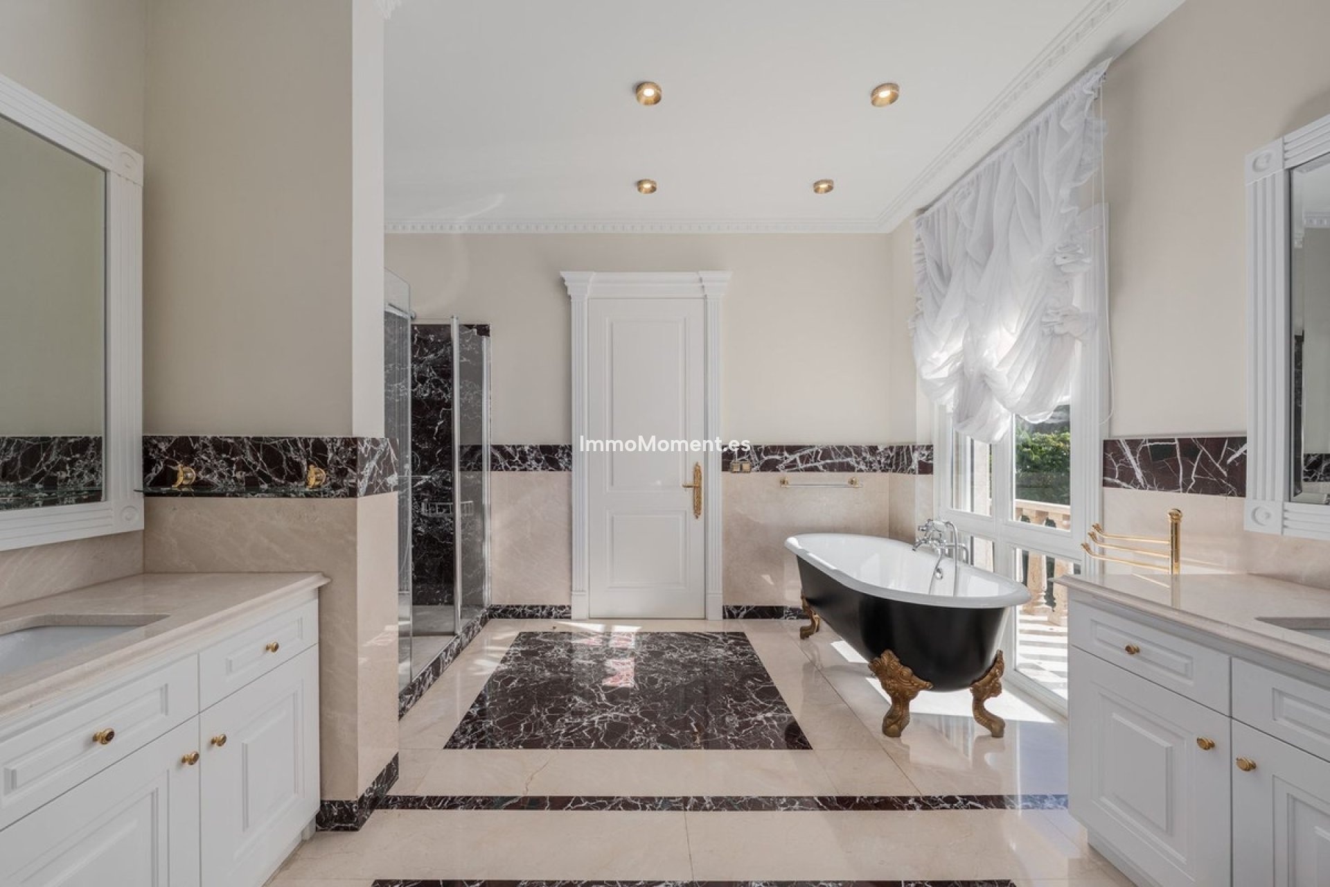 Wiederverkauf - Villa - Marbella - Sierra Blanca