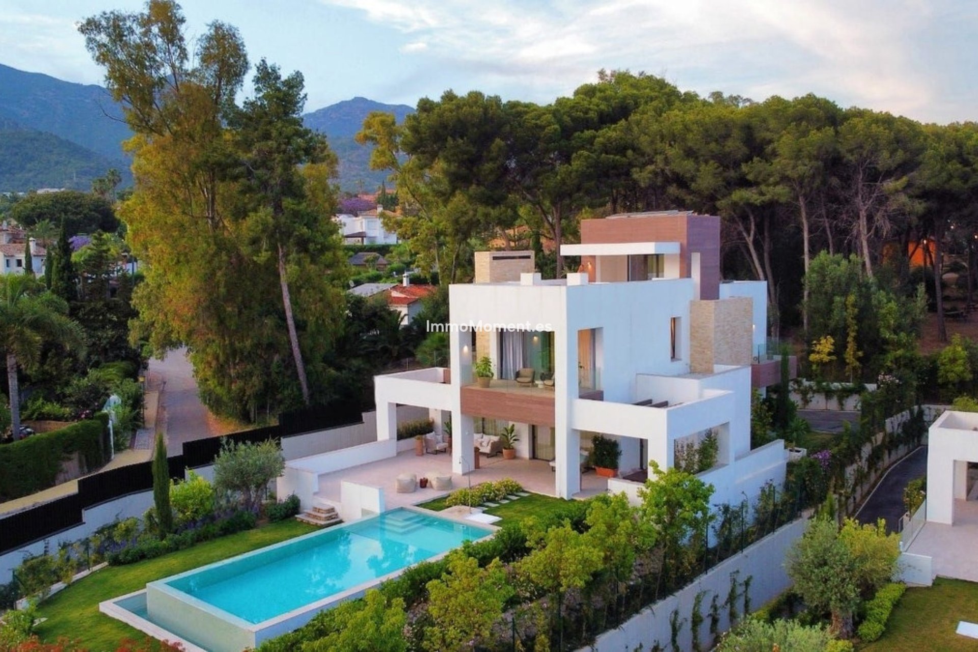 Wiederverkauf - Villa - Marbella - The Golden Mile