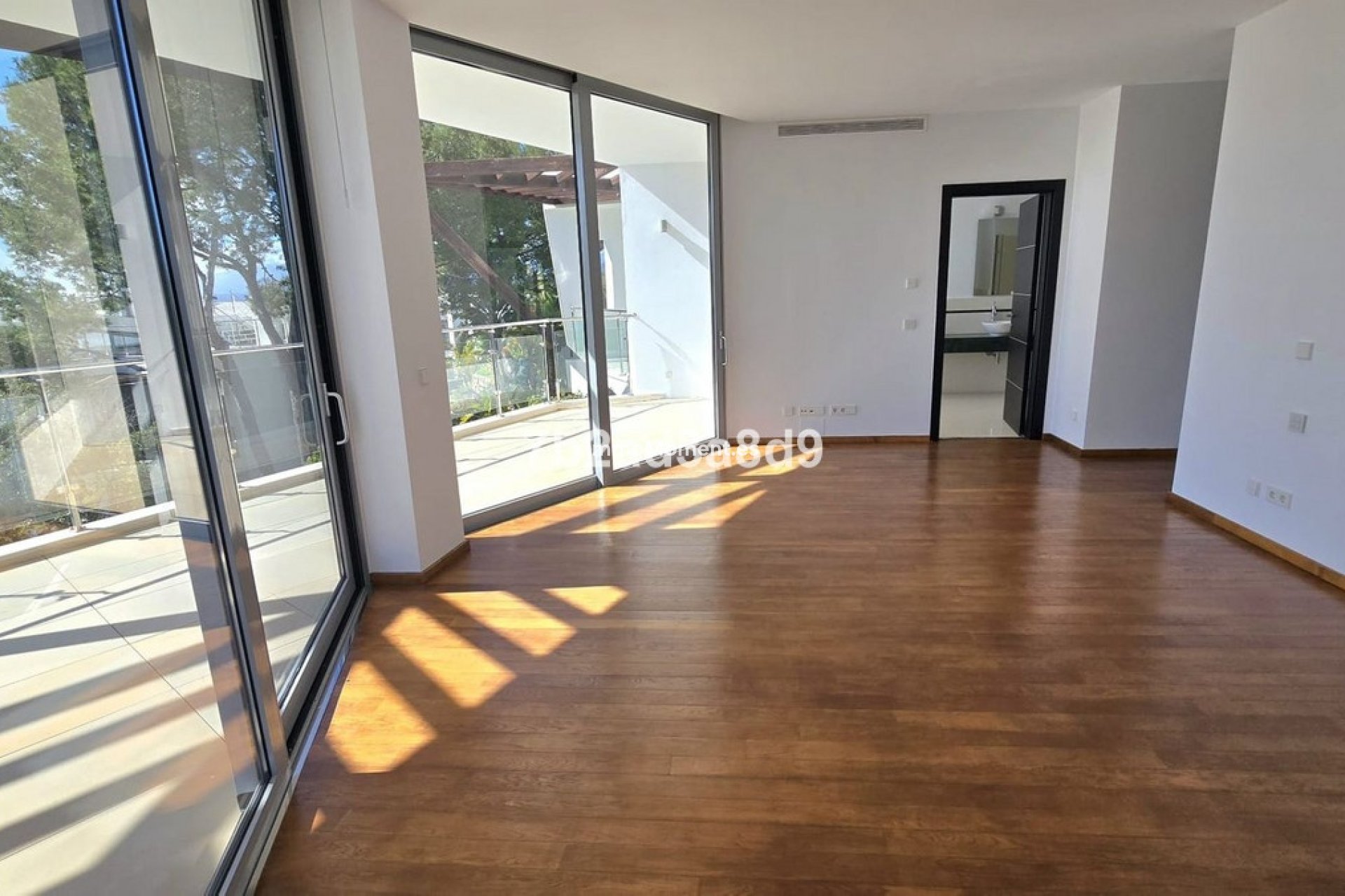 Wiederverkauf - Villa - Marbella - The Golden Mile