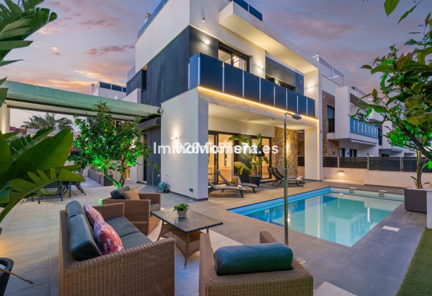 Wiederverkauf - Villa - Orihuela - Lomas De Campoamor