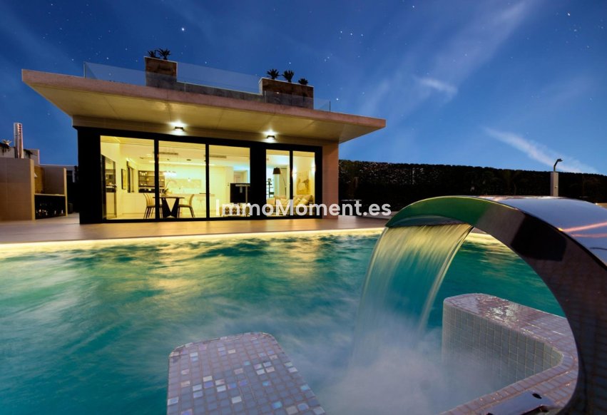 Wiederverkauf - Villa - Orihuela - Orihuela Costa