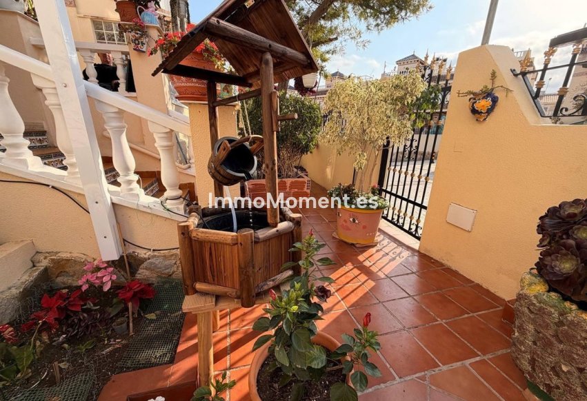 Wiederverkauf - Villa - Orihuela - Orihuela Costa