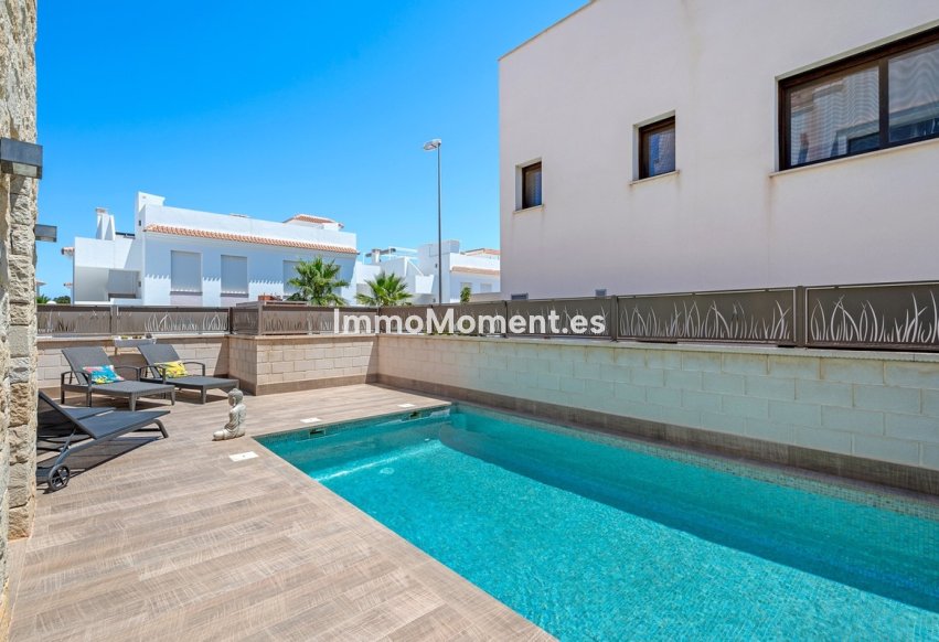 Wiederverkauf - Villa - Rojales - Ciudad Quesada