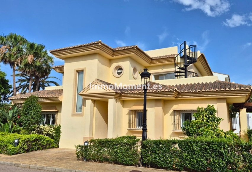 Wiederverkauf - Villa - Sotogrande - San Roque Club