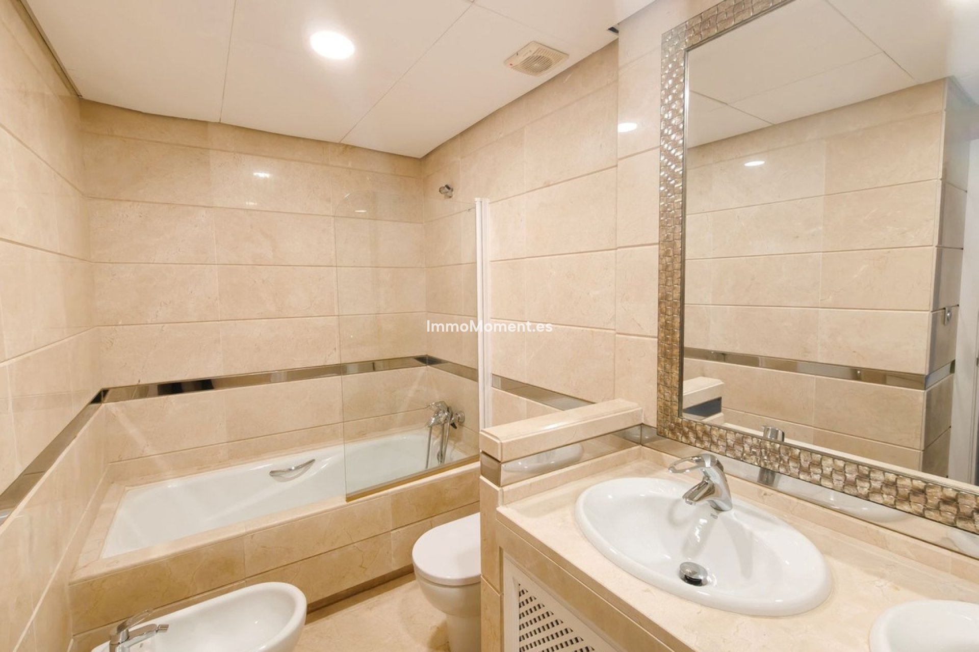 Wiederverkauf - Villa - Sotogrande - San Roque Club