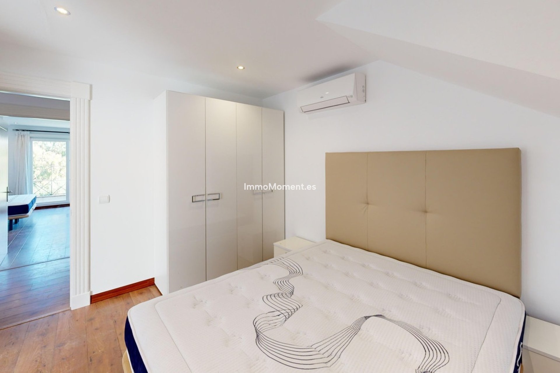Wiederverkauf - Villa - Sotogrande - Sotogrande Costa