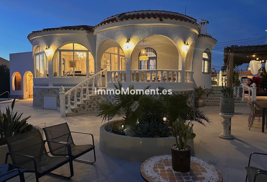 Wiederverkauf - Villa - Torrevieja - Torrevieja Centro