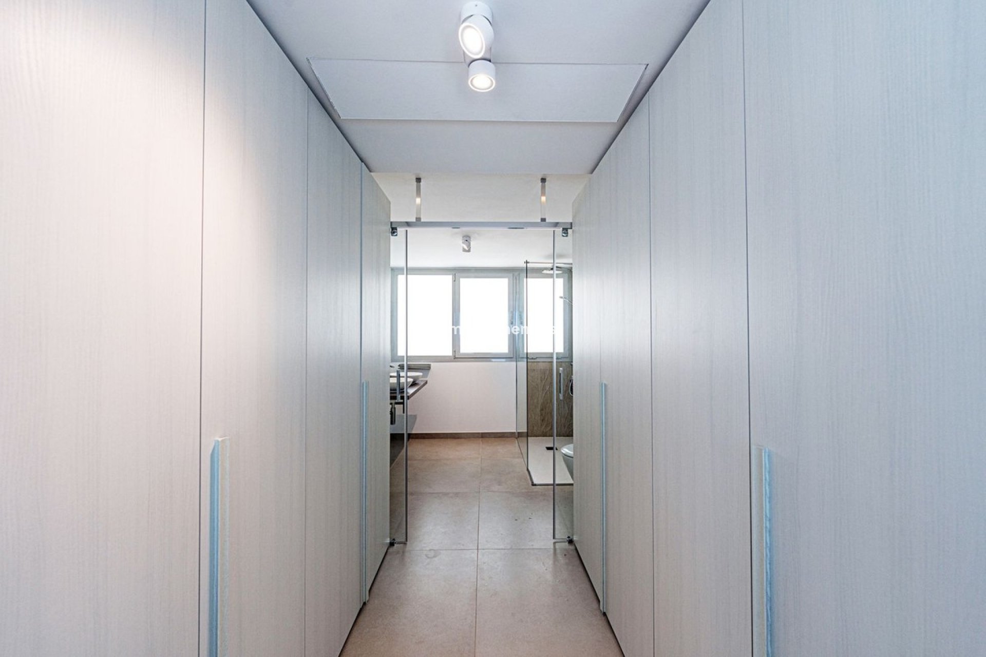 Wiederverkauf - Wohnung - Benalmadena - Benalmadena Centro