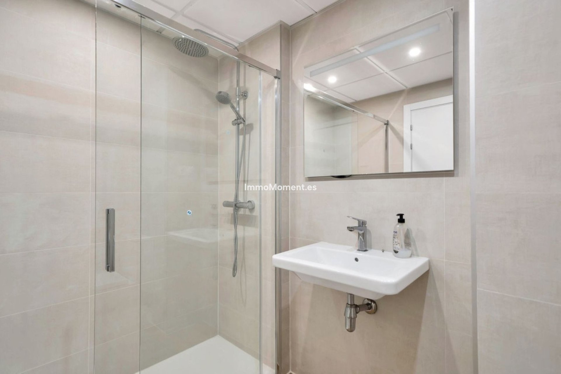 Wiederverkauf - Wohnung - Benalmadena - Benalmadena Centro
