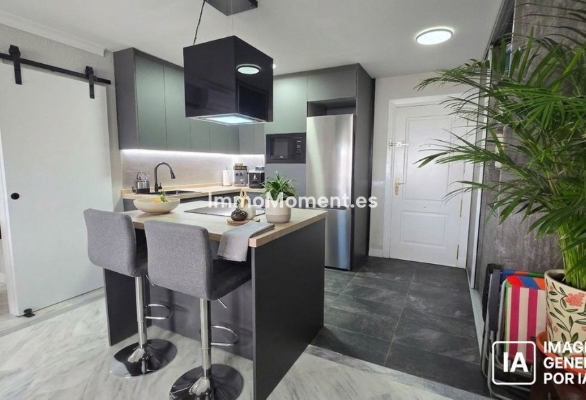 Wiederverkauf - Wohnung - Benalmadena - Benalmadena Centro