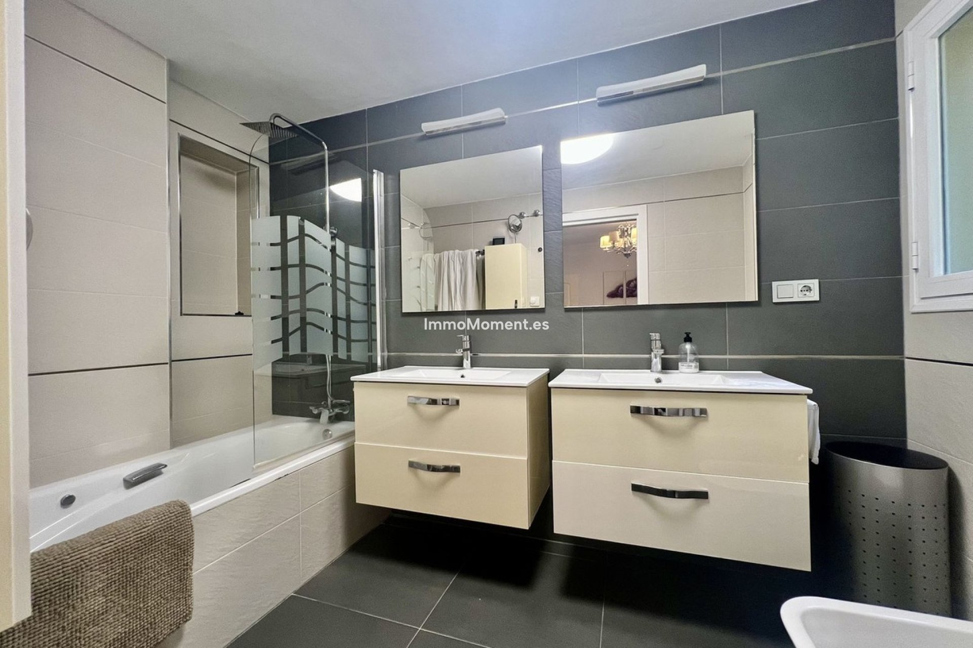 Wiederverkauf - Wohnung - Benalmadena - Benalmadena Costa