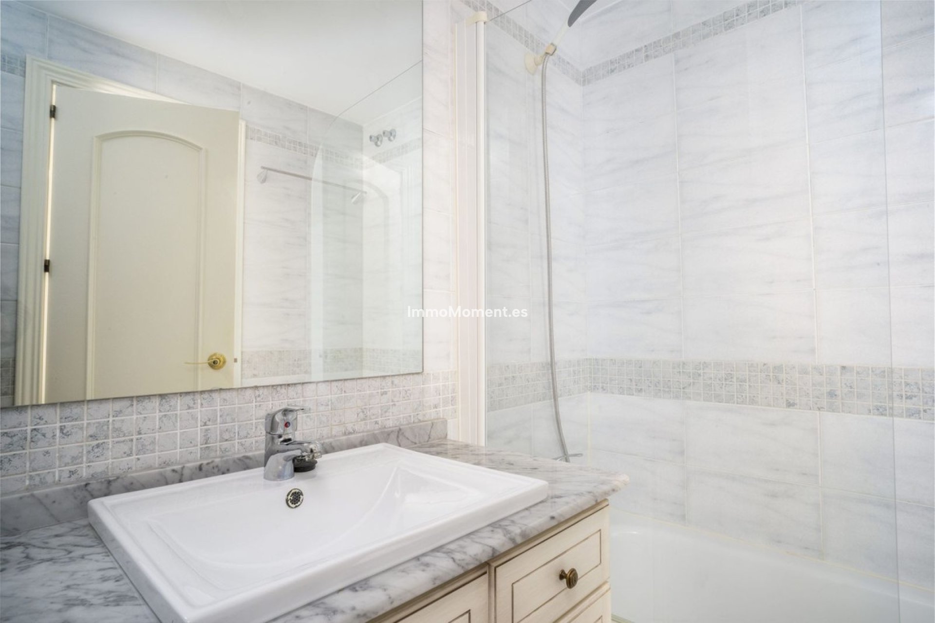 Wiederverkauf - Wohnung - Benalmadena - Benalmadena Costa