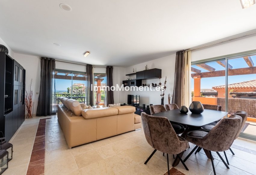 Wiederverkauf - Wohnung - Estepona  - Atalaya