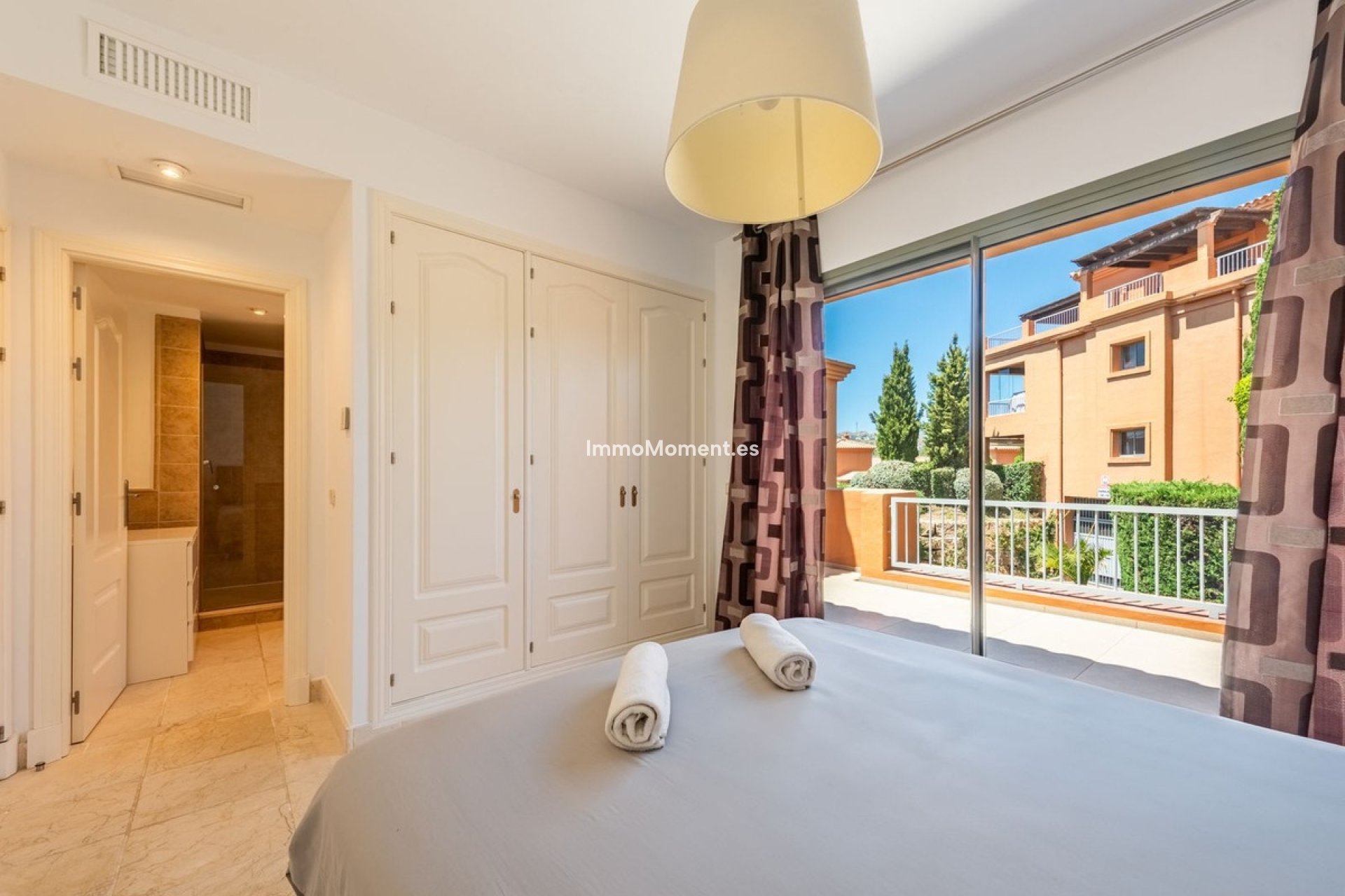 Wiederverkauf - Wohnung - Estepona  - Atalaya