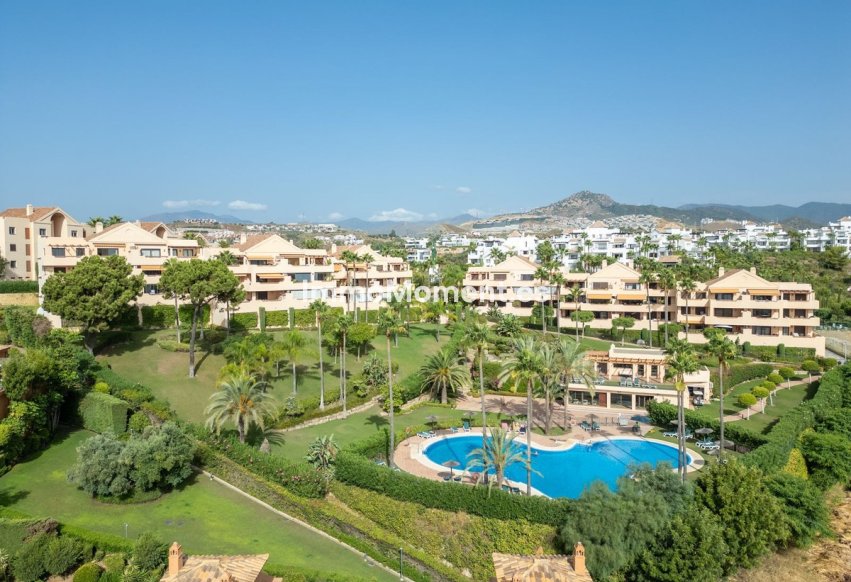 Wiederverkauf - Wohnung - Estepona  - Atalaya