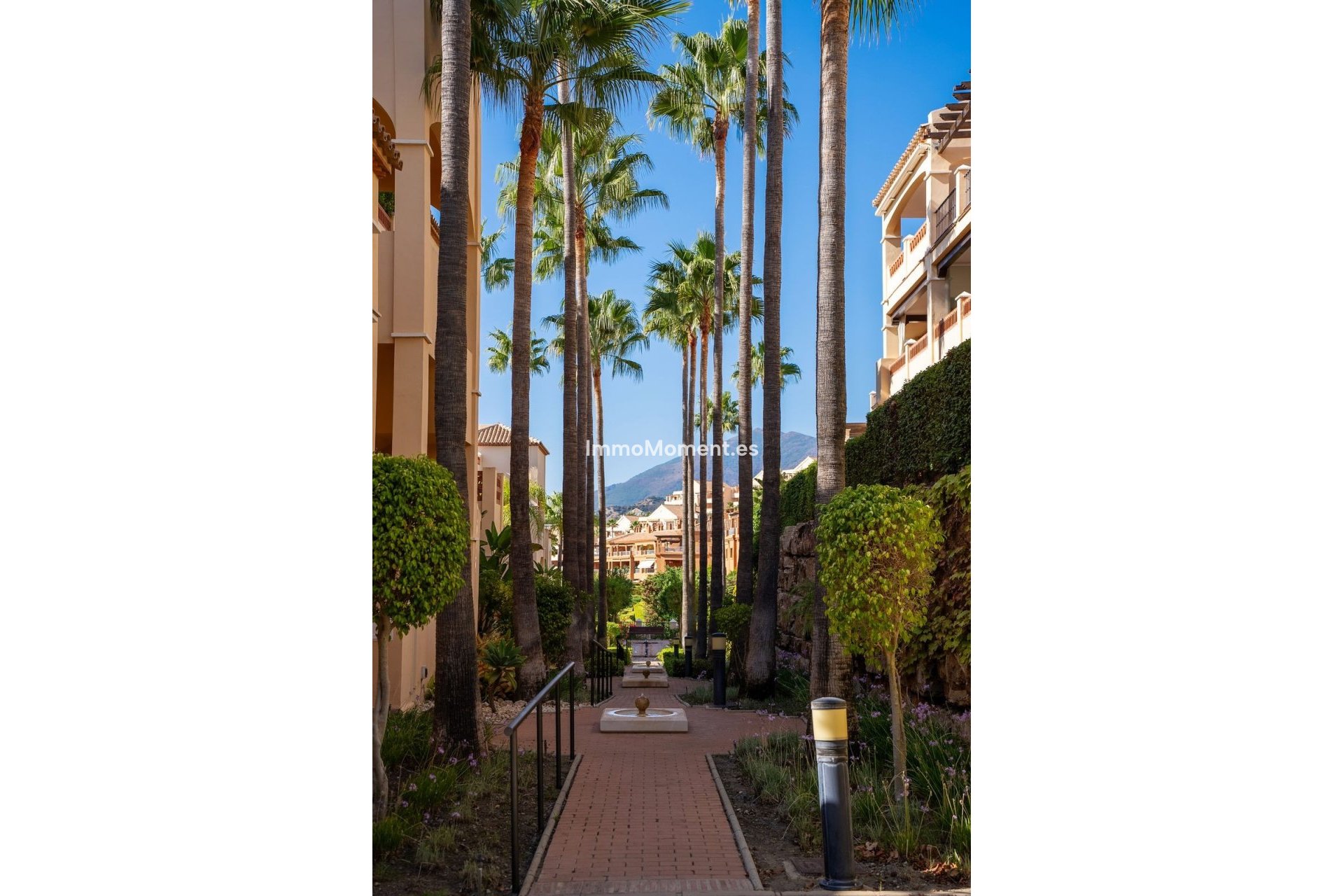 Wiederverkauf - Wohnung - Estepona  - Atalaya
