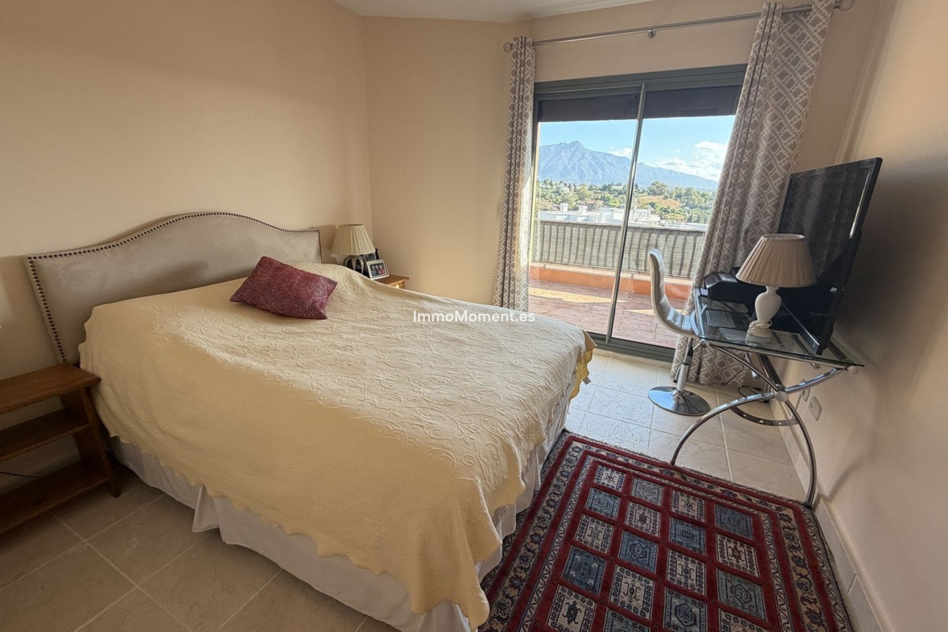 Wiederverkauf - Wohnung - Estepona  - Atalaya