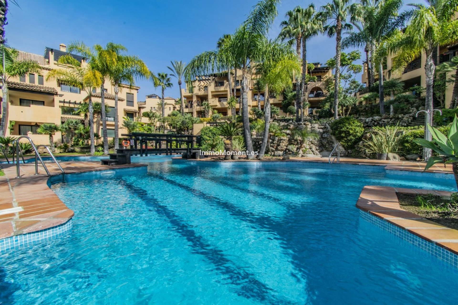 Wiederverkauf - Wohnung - Estepona  - Atalaya
