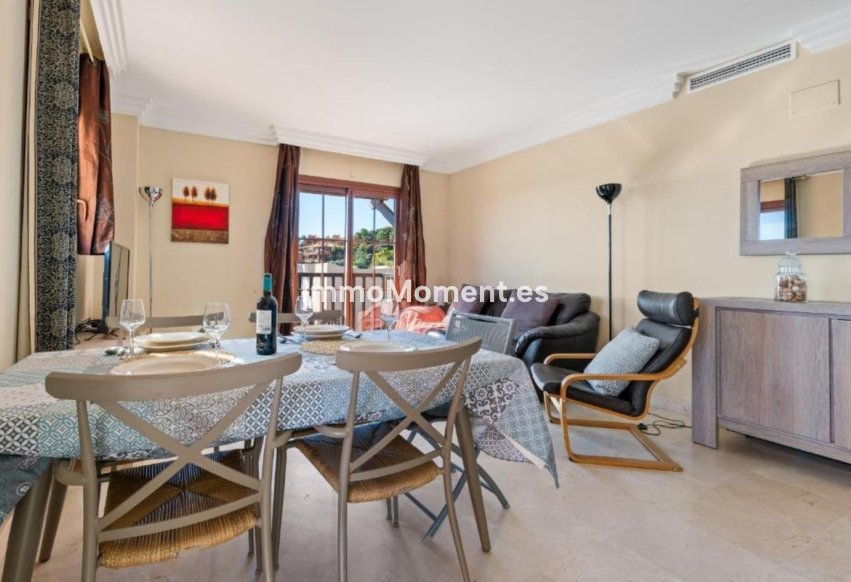Wiederverkauf - Wohnung - Estepona  - Atalaya