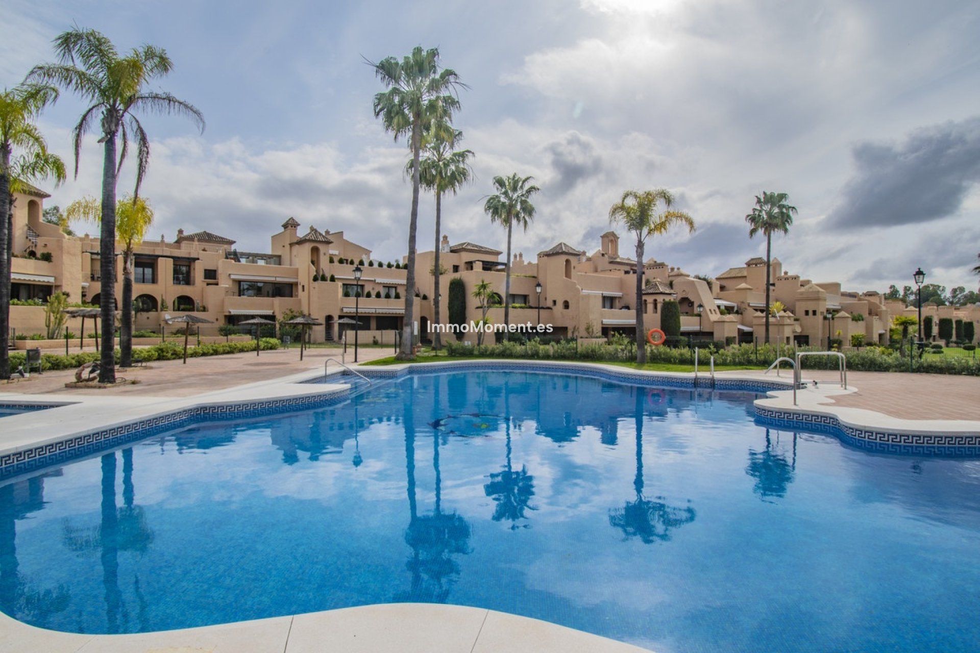 Wiederverkauf - Wohnung - Estepona  - Atalaya