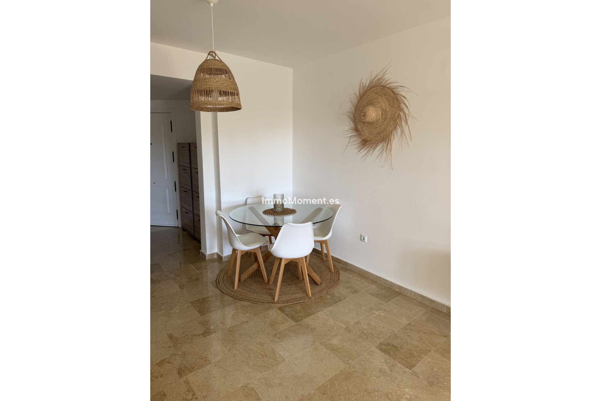 Wiederverkauf - Wohnung - Estepona  - Atalaya