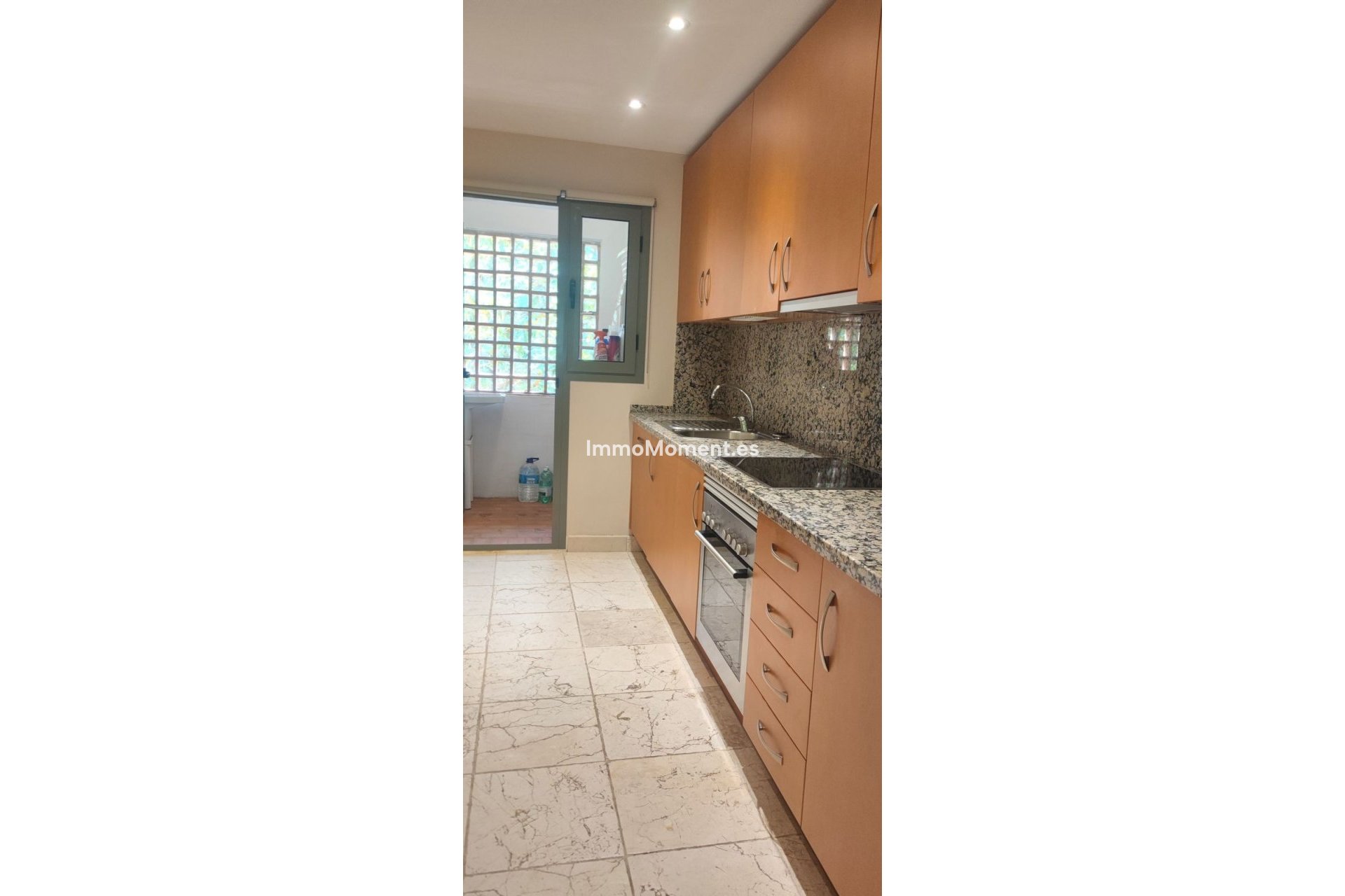 Wiederverkauf - Wohnung - Estepona  - Atalaya