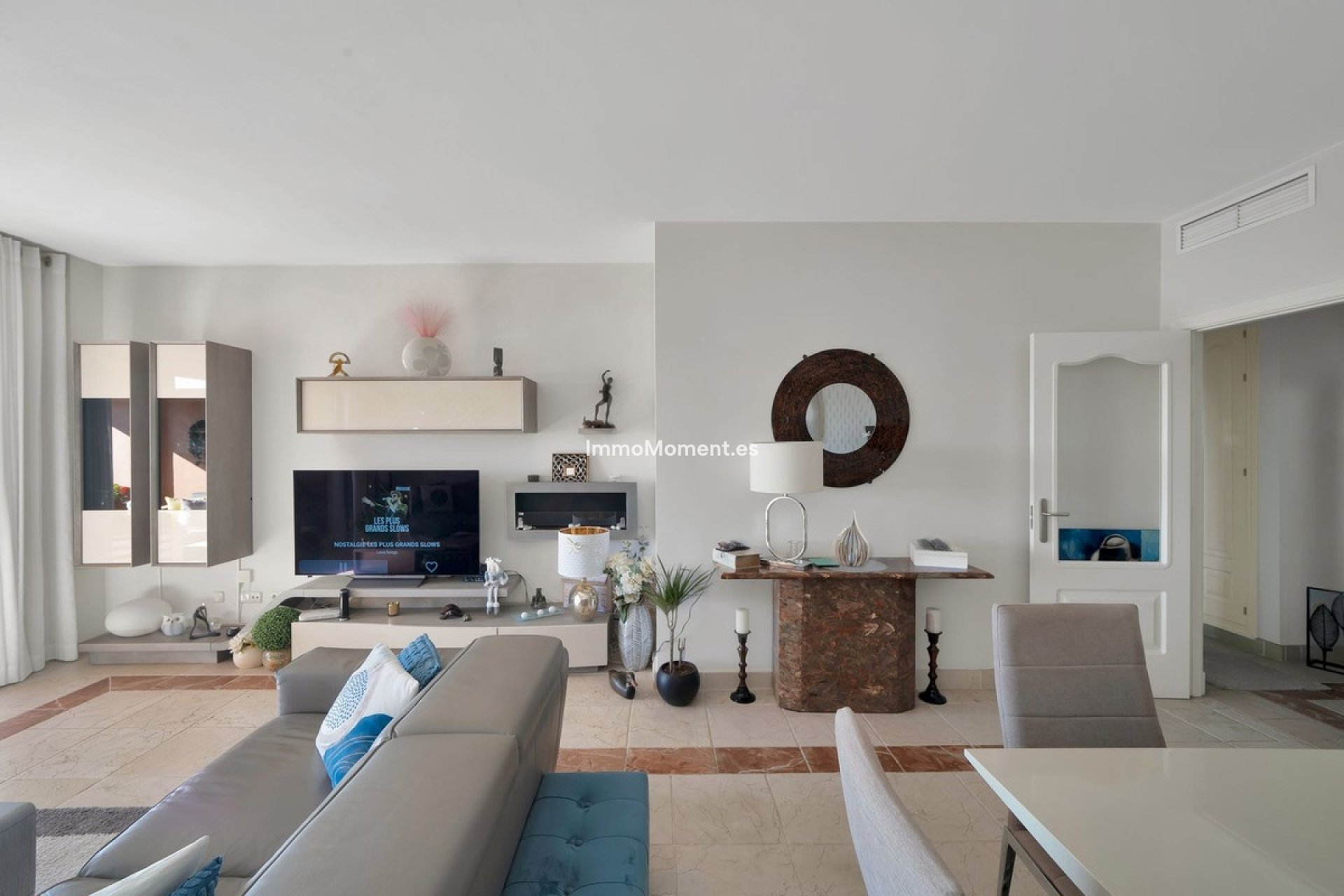 Wiederverkauf - Wohnung - Estepona  - Atalaya