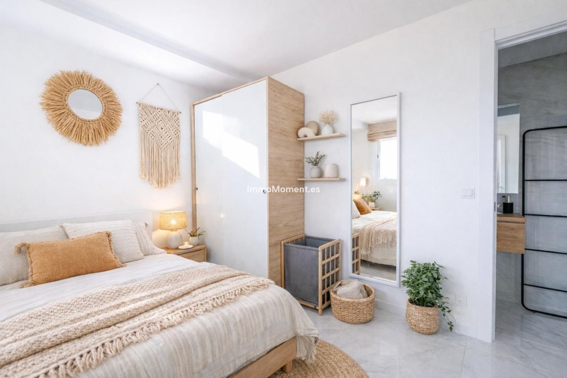 Wiederverkauf - Wohnung - Estepona  - Atalaya
