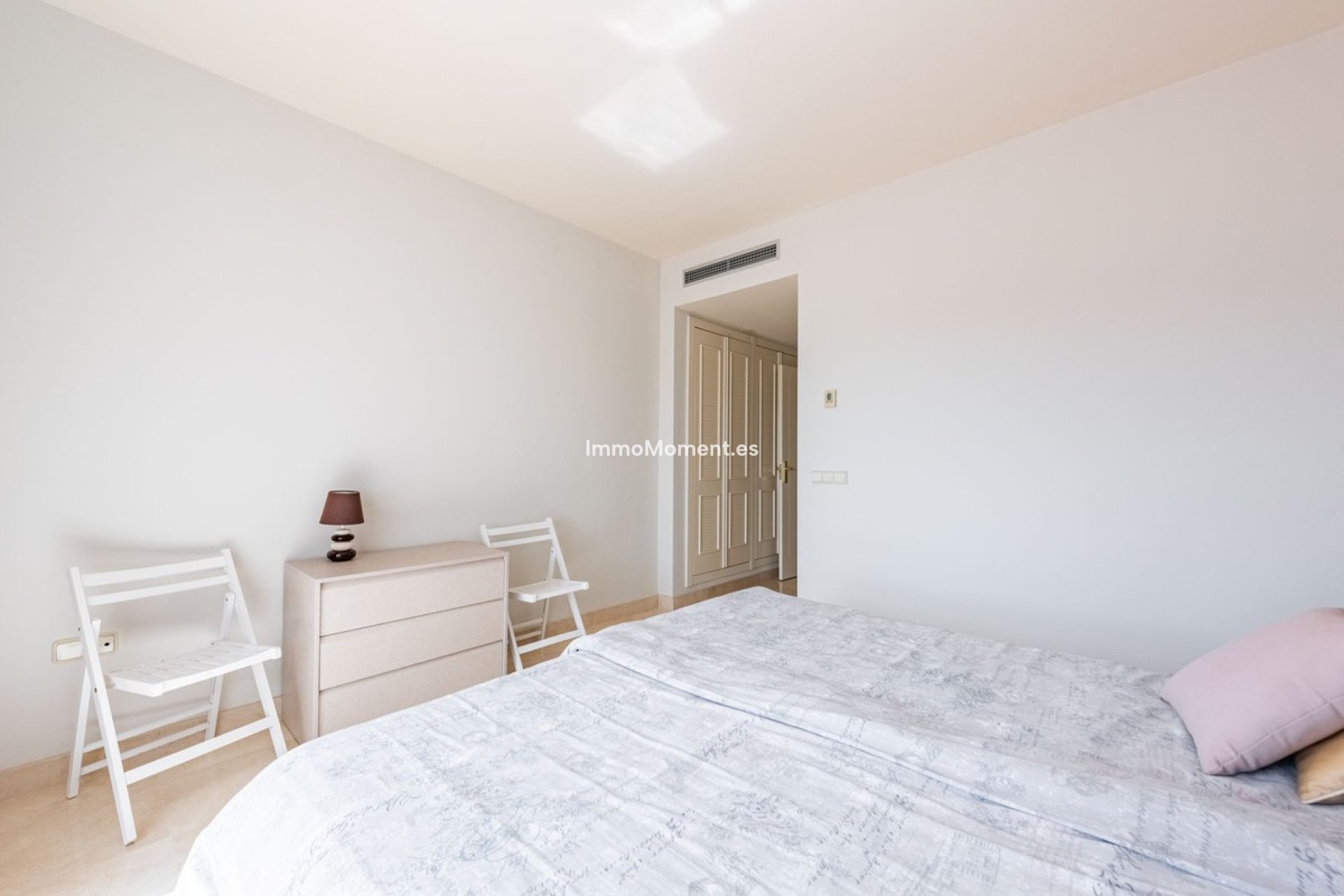 Wiederverkauf - Wohnung - Estepona  - Atalaya