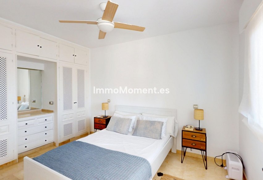Wiederverkauf - Wohnung - Estepona  - Atalaya