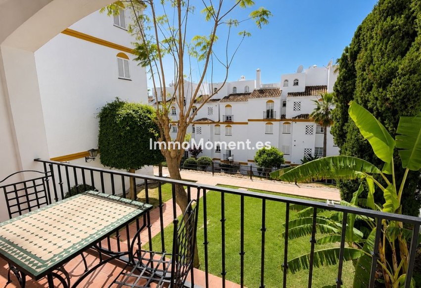 Wiederverkauf - Wohnung - Estepona  - Atalaya