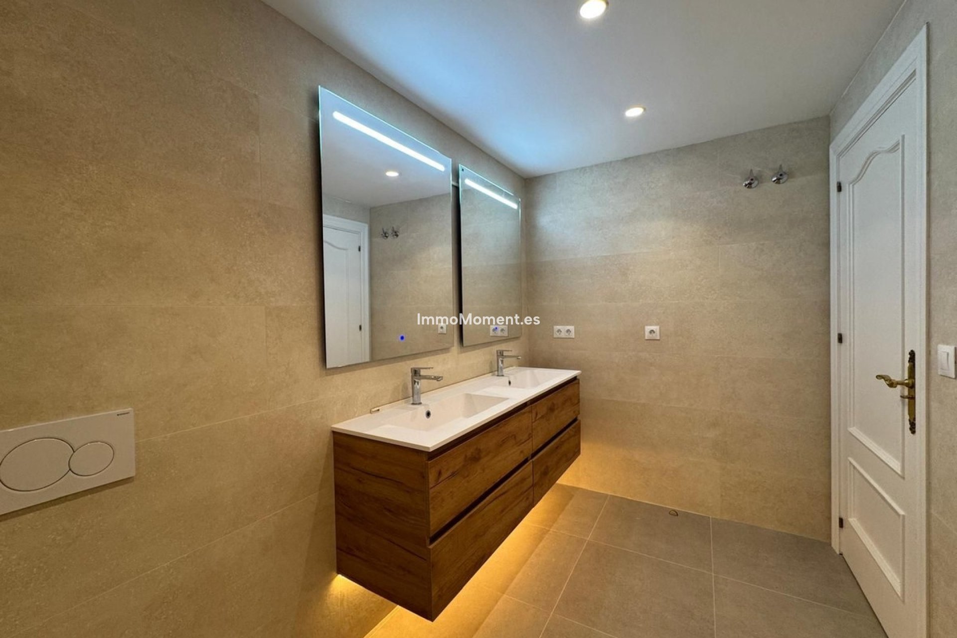 Wiederverkauf - Wohnung - Estepona  - Atalaya