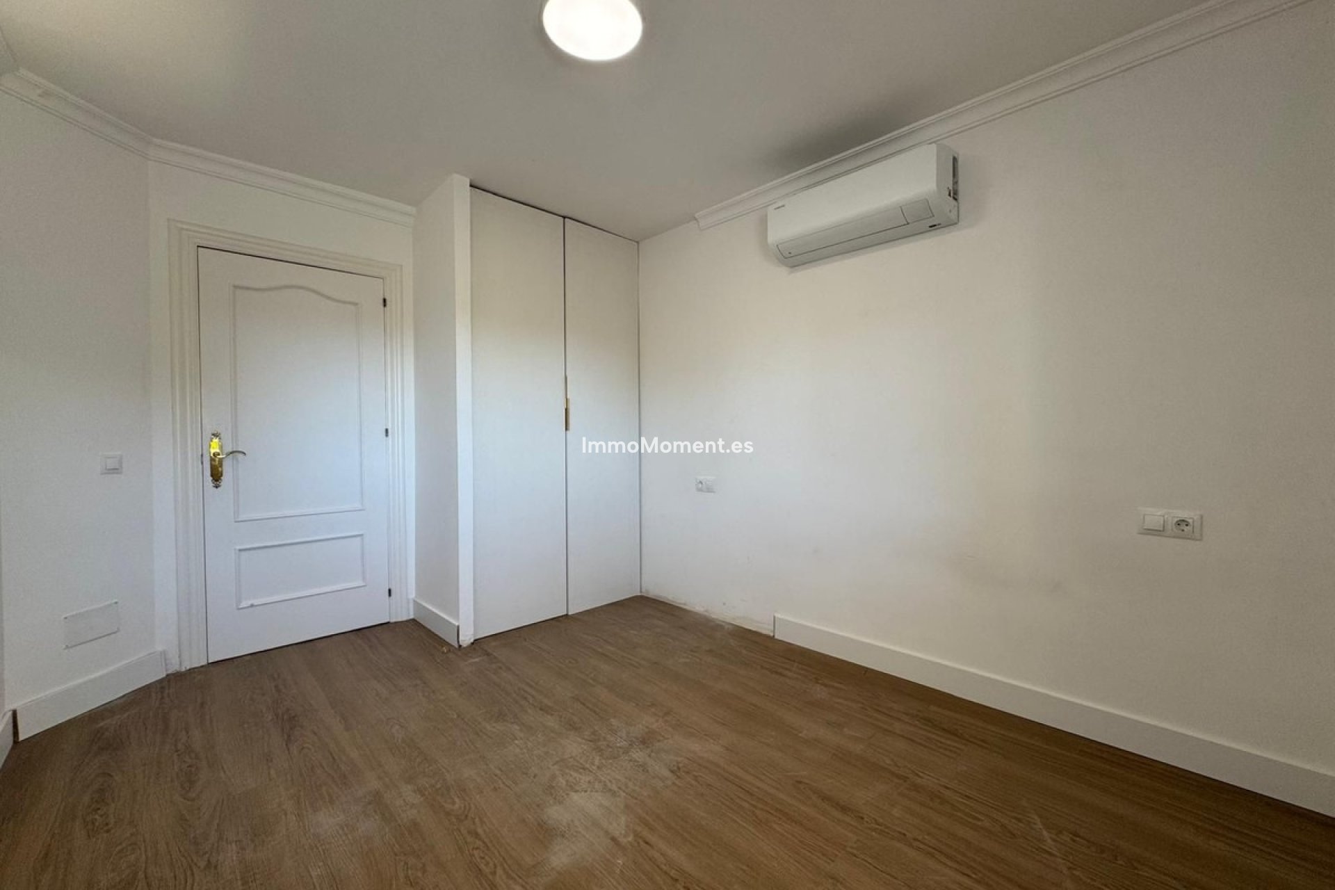 Wiederverkauf - Wohnung - Estepona  - Atalaya