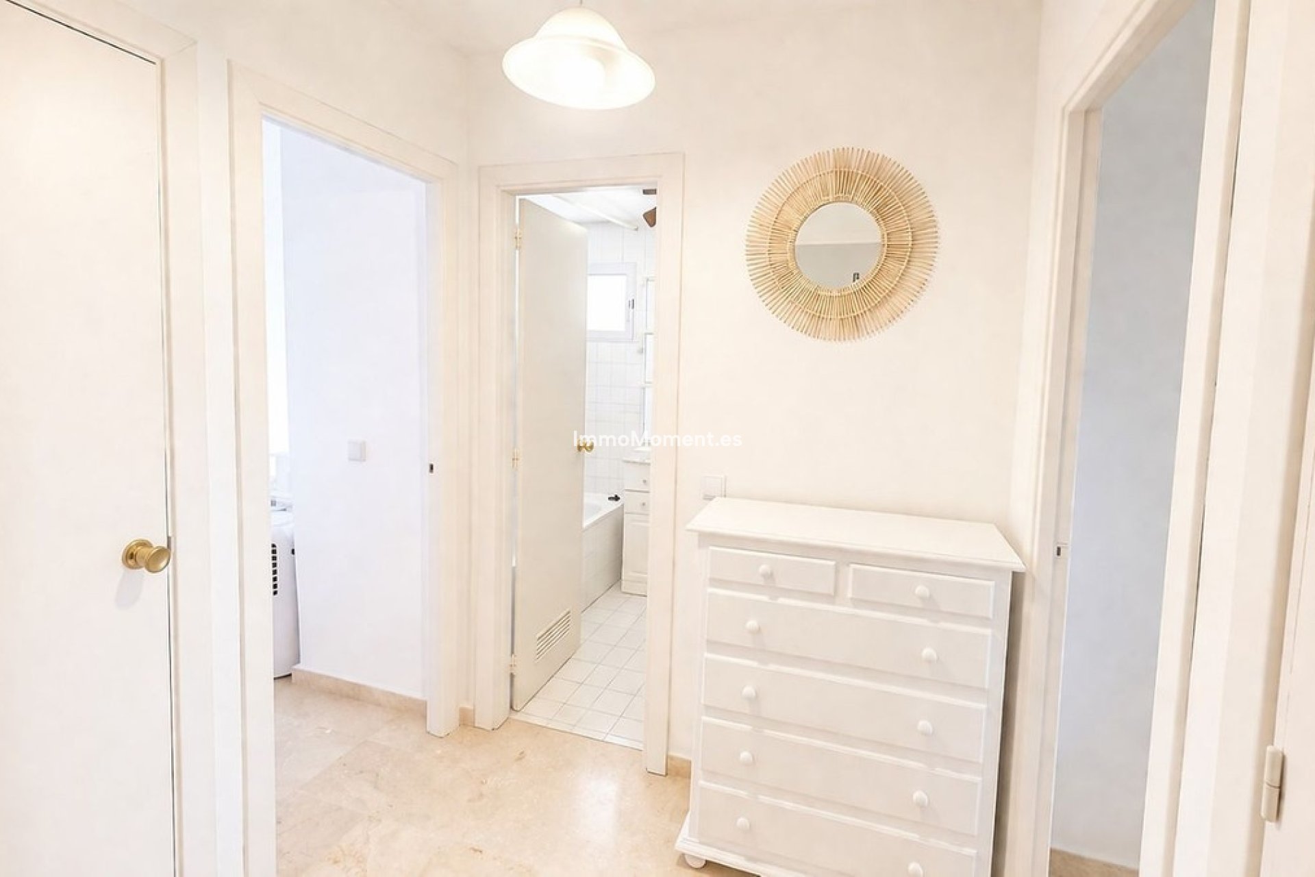 Wiederverkauf - Wohnung - Estepona  - Atalaya