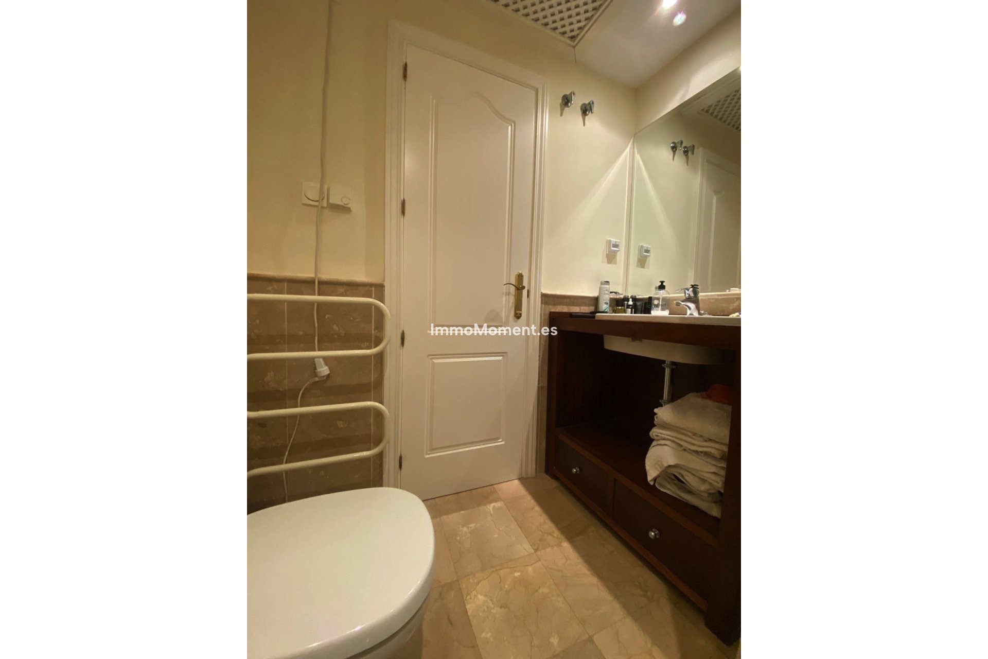 Wiederverkauf - Wohnung - Estepona  - Atalaya