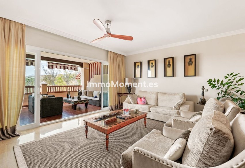 Wiederverkauf - Wohnung - Estepona  - Atalaya