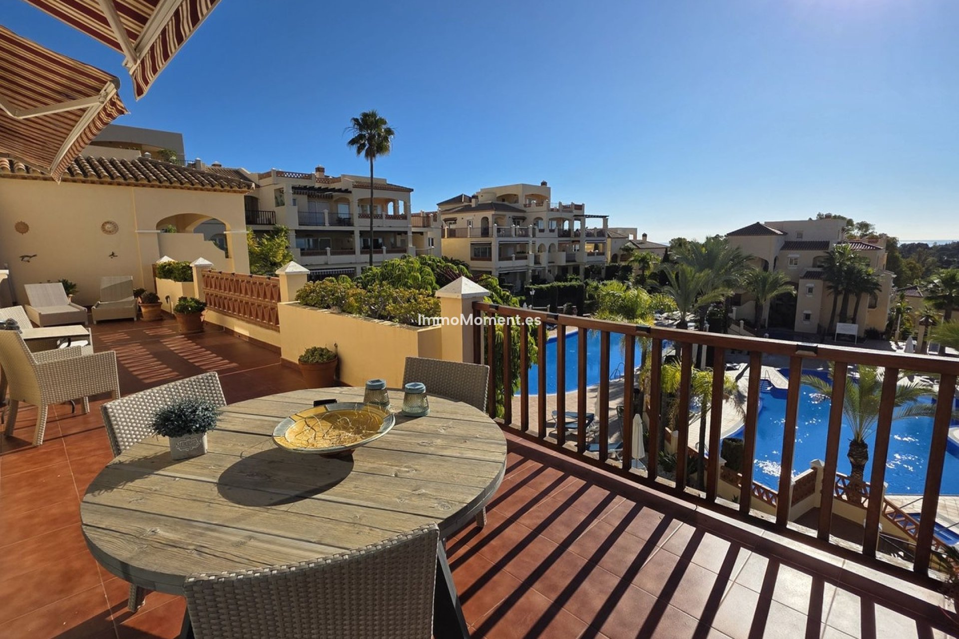 Wiederverkauf - Wohnung - Estepona  - Atalaya