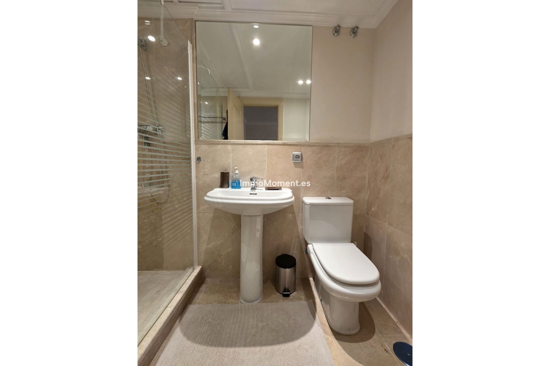Wiederverkauf - Wohnung - Estepona  - Atalaya