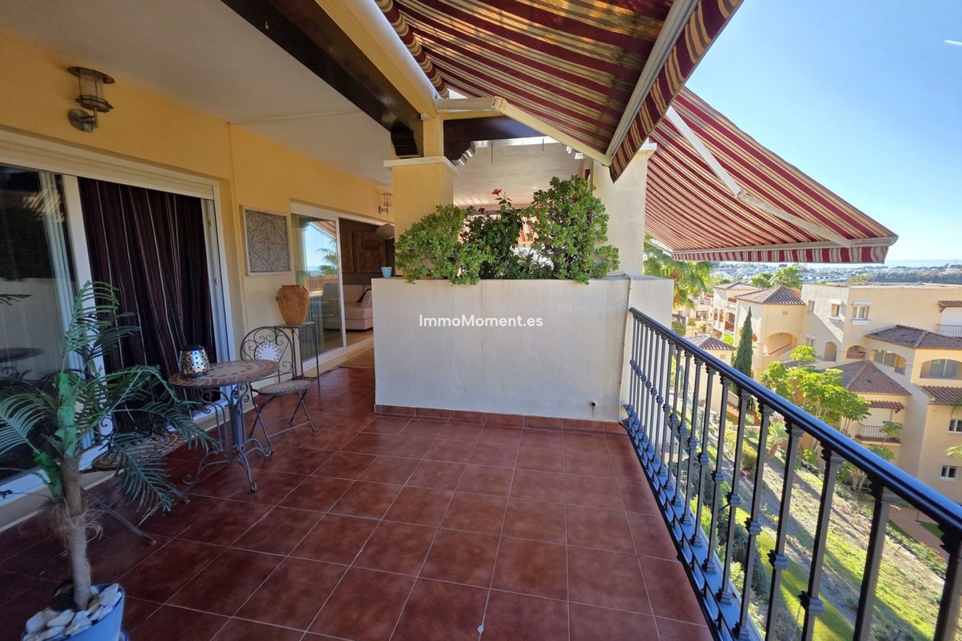 Wiederverkauf - Wohnung - Estepona  - Atalaya