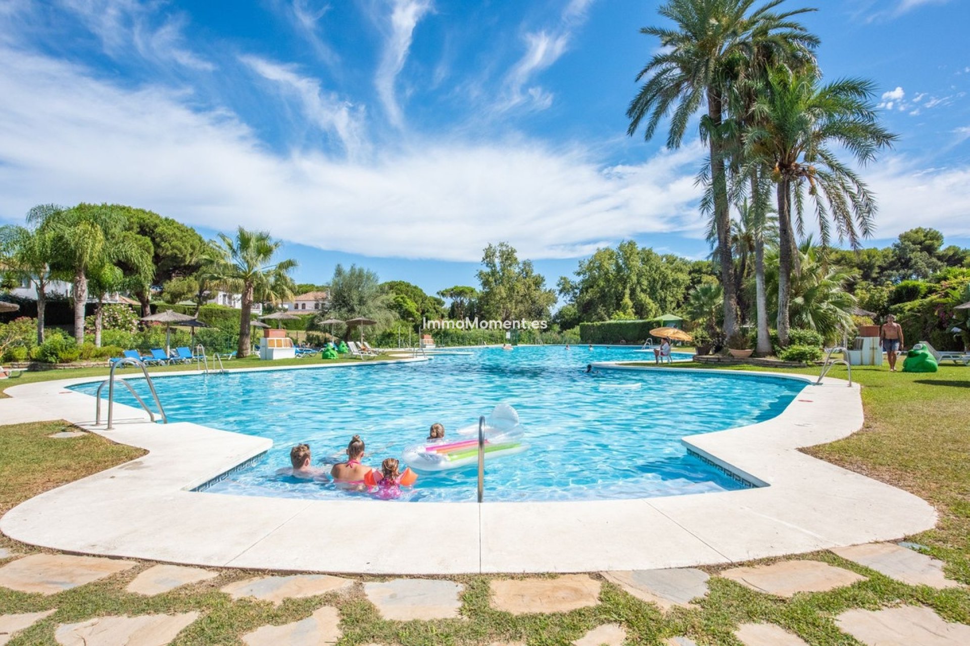 Wiederverkauf - Wohnung - Estepona  - Benamara