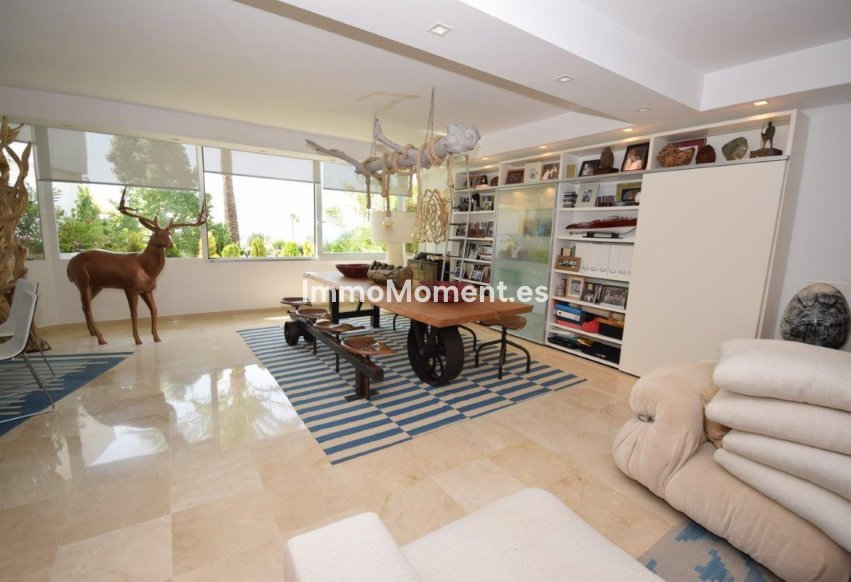 Wiederverkauf - Wohnung - Estepona  - Costalita