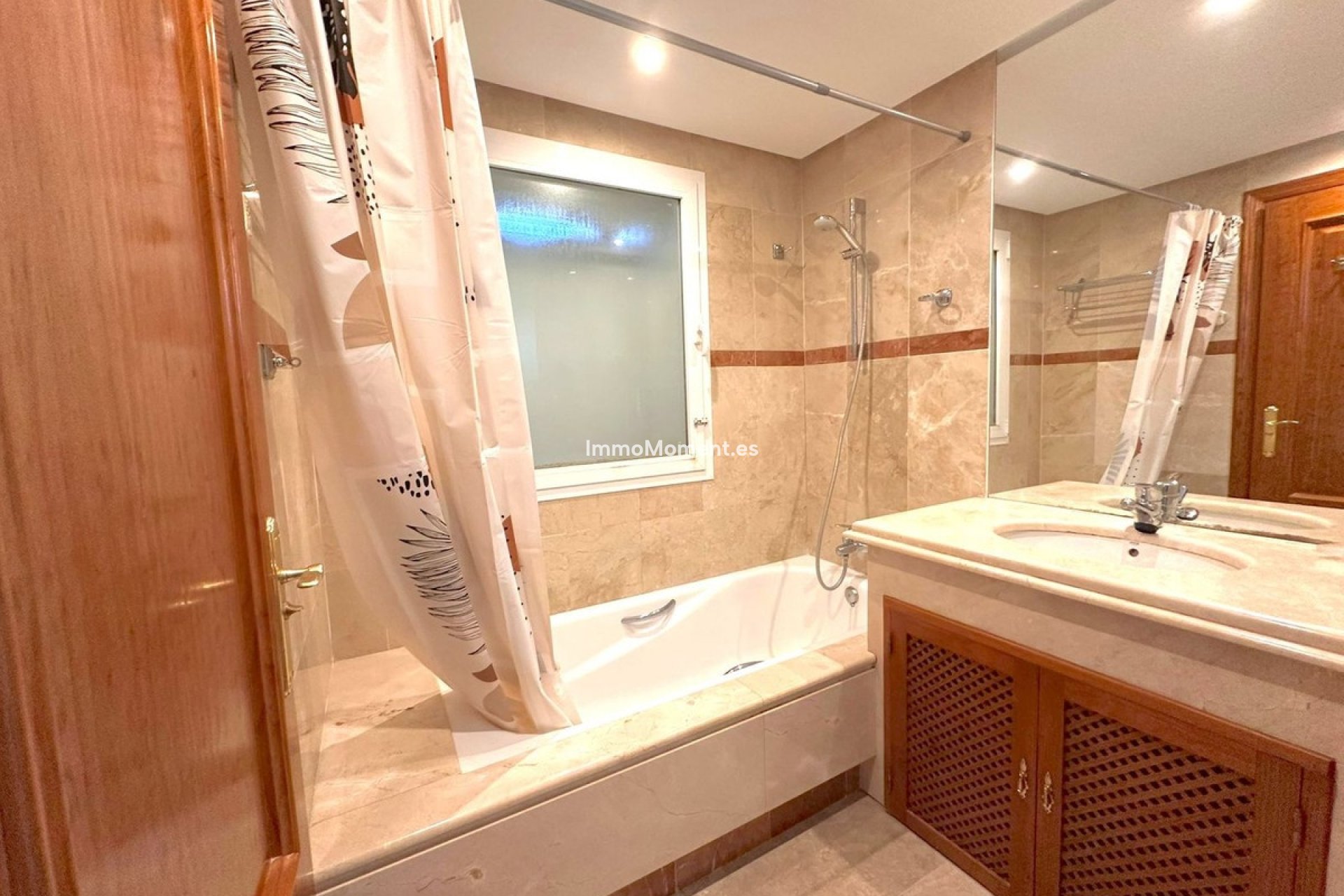 Wiederverkauf - Wohnung - Estepona  - Costalita