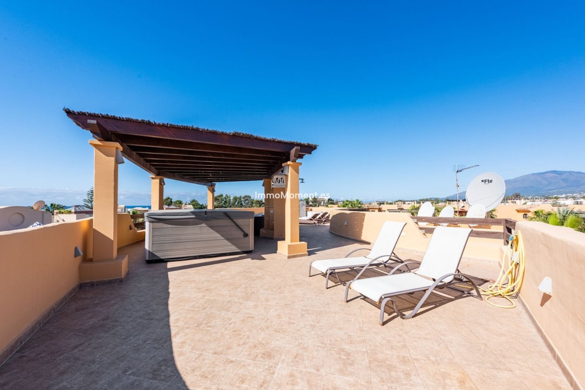Wiederverkauf - Wohnung - Estepona  - Costalita