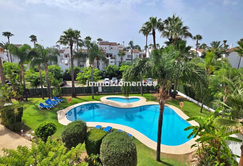 Wiederverkauf - Wohnung - Estepona  - Costalita