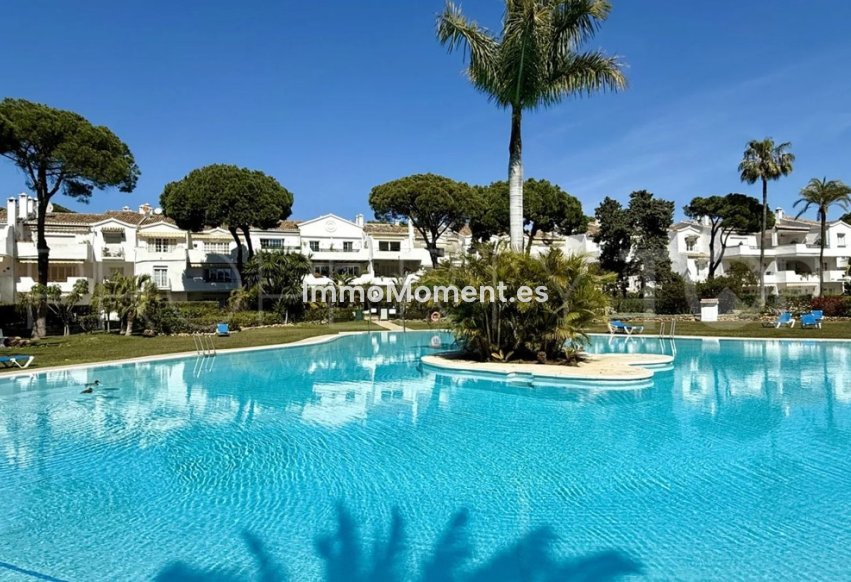 Wiederverkauf - Wohnung - Estepona  - El Presidente