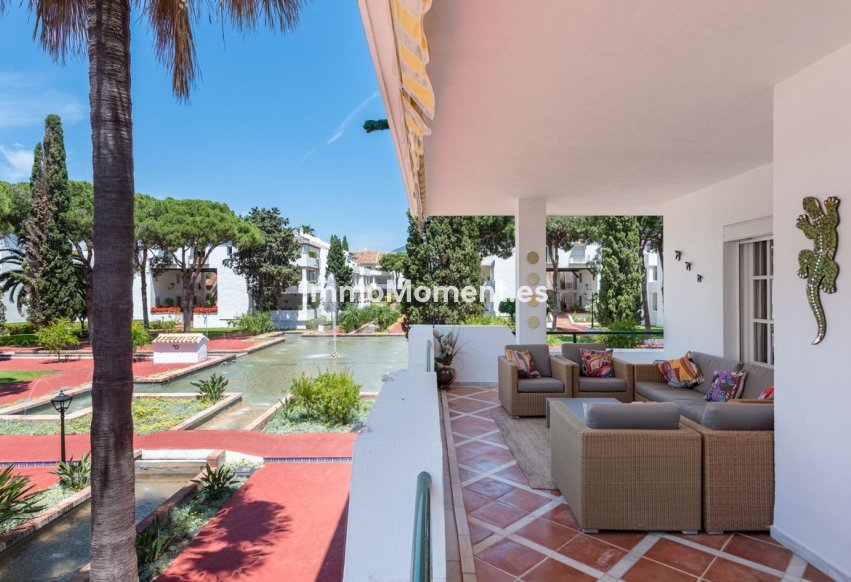 Wiederverkauf - Wohnung - Estepona  - El Presidente
