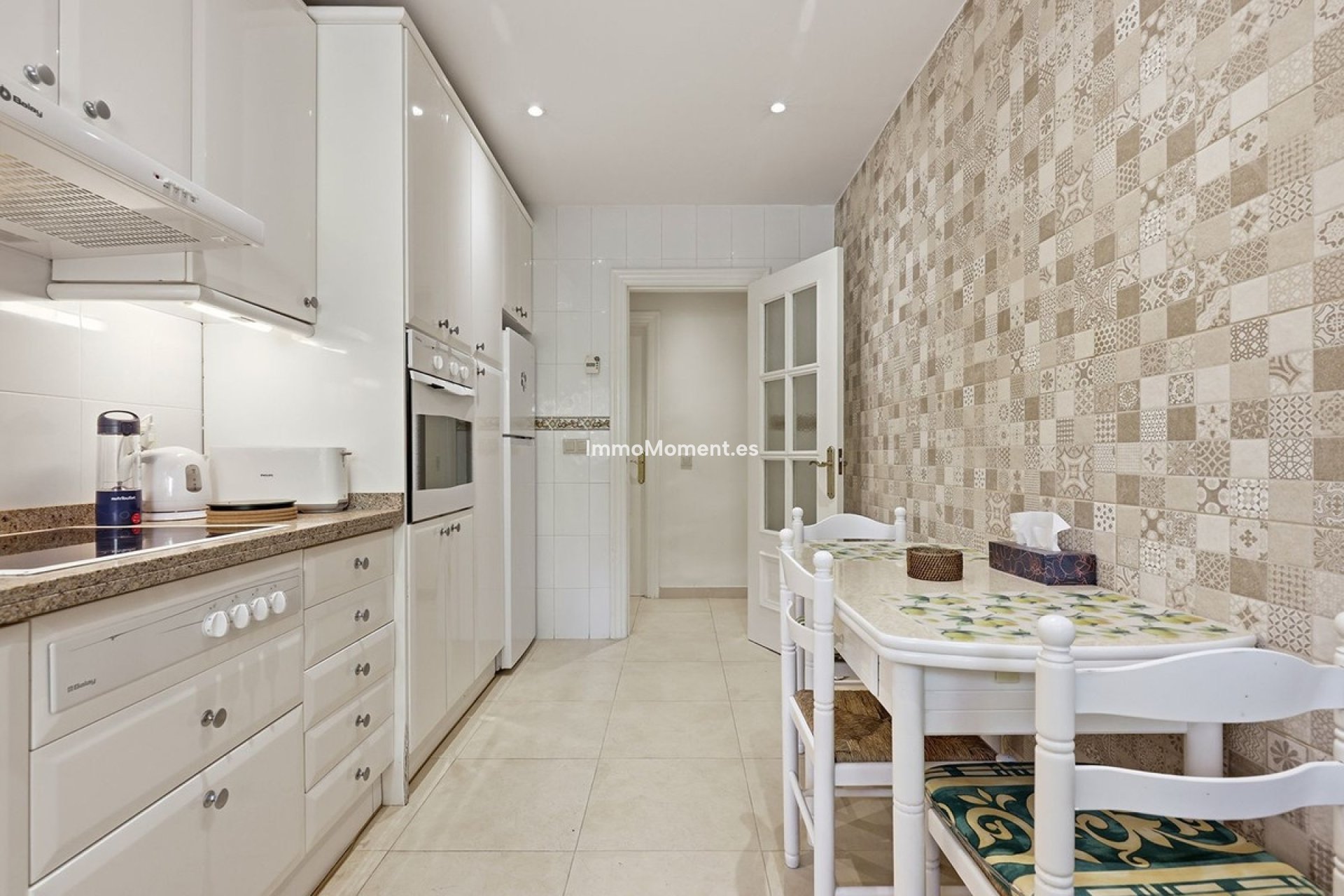 Wiederverkauf - Wohnung - Estepona  - Estepona Centro